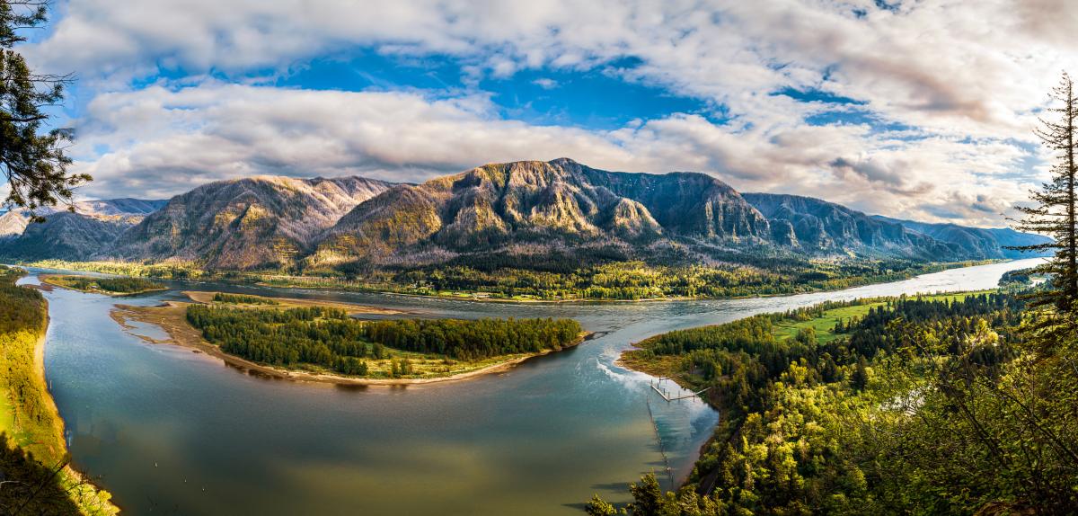 Columbia River, Oregon & Washington